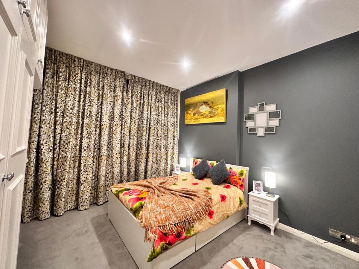 Central 5-bedroom, 4 Baths Lovely In Marylebone Apartament Londra